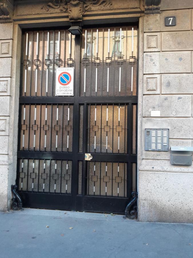 Appartamento Martina, Silenzioso A 100 Metri Dalla Metropolitana Milaan Buitenkant foto